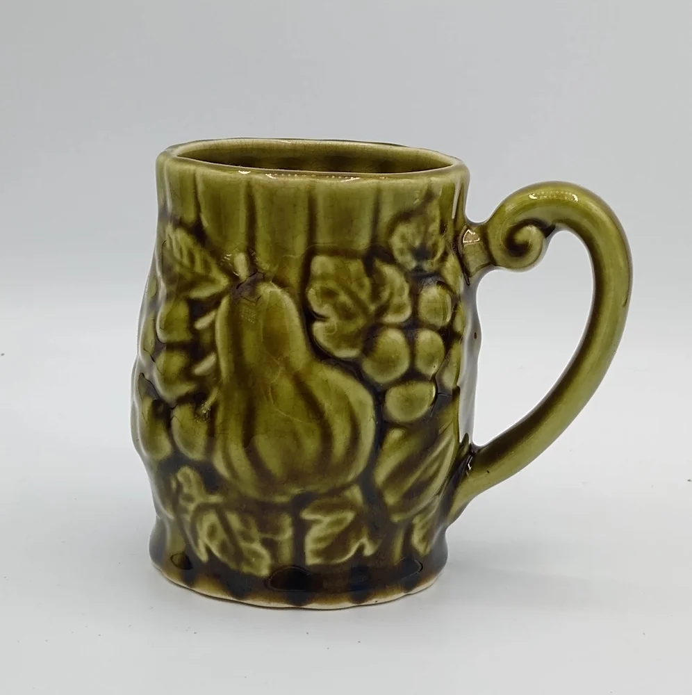 Japan Ceramic Embossed Relief Fruit Grapes Pears Avocado Green Tea Cup Mug Vtg